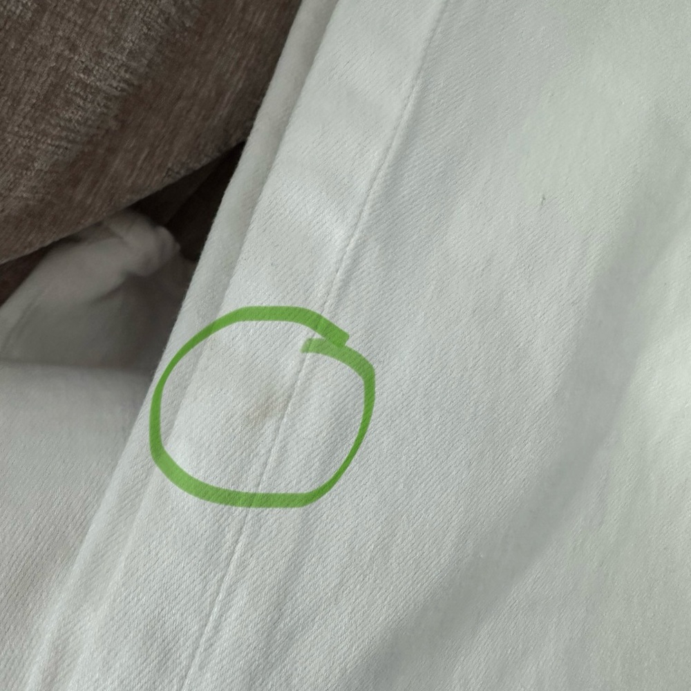 American Eagle Mom Jeans Bright White stretch size 6 28W long, new with tags. - Picture 6 of 16